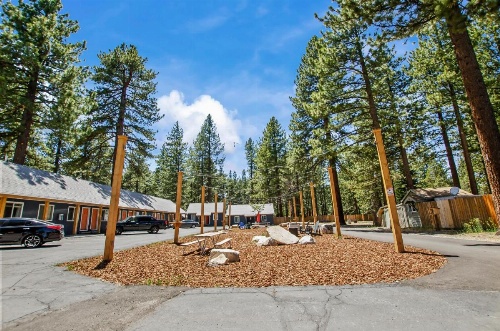 Playpark Lodge image 43
